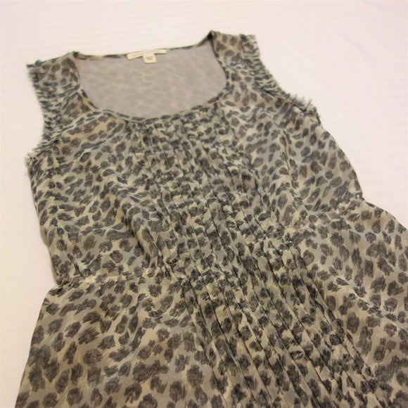 Banana Republic Animal Print Sleeveless Blouse - Picture 7 of 10